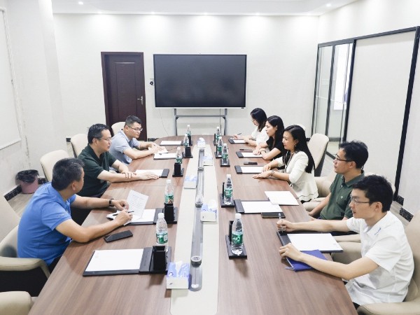 共謀發展新篇章：中堂鎮曾慶云鎮長一行蒞臨材通管業視察指導