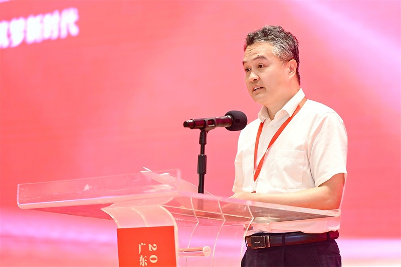 廣東省工業(yè)和信息化廳二級(jí)巡視員譚杰斌2